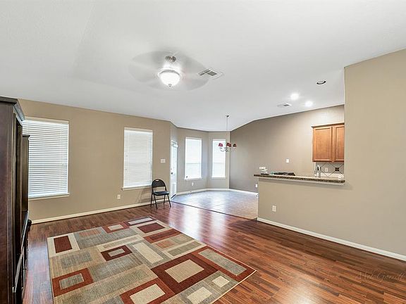 5th image of 15338 Lady Shery Ln