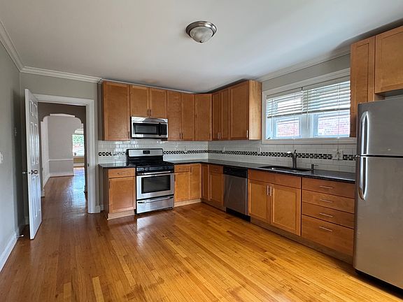 2nd image of 7336 Dartmouth Ave Floor 2