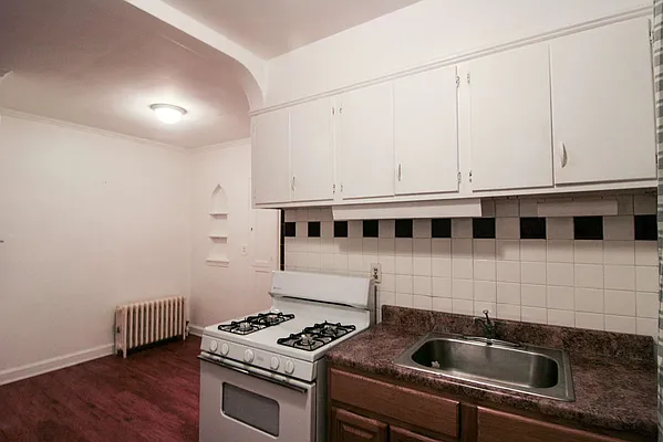 Rented by Horowitz Real Estate | media 23