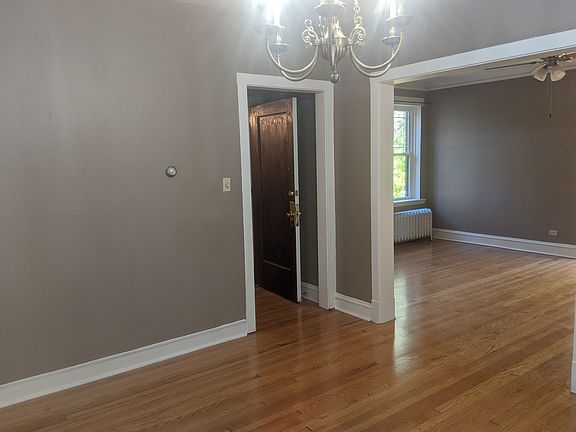 4th image of 4528 N Manor Ave #2