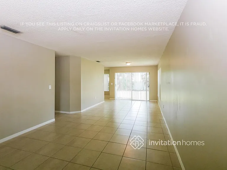 146 Gables Blvd — Photo 4
