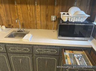 19 Russell Woods Rd FLOOR 1, Great Neck, NY 11021