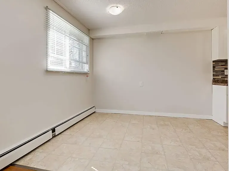 12430 82nd St NW #102 — Photo 11