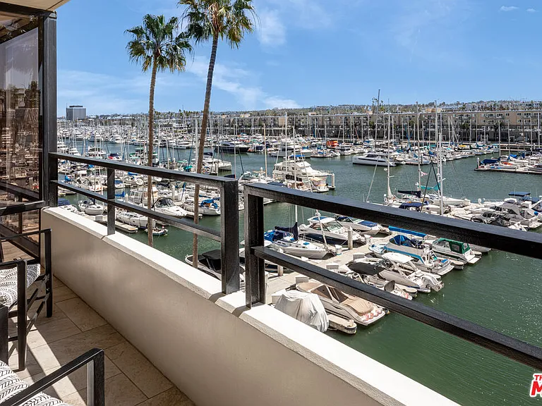4267 Marina City Dr #106 — Photo 5