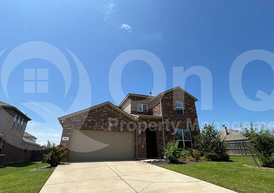 400 Plum Ct