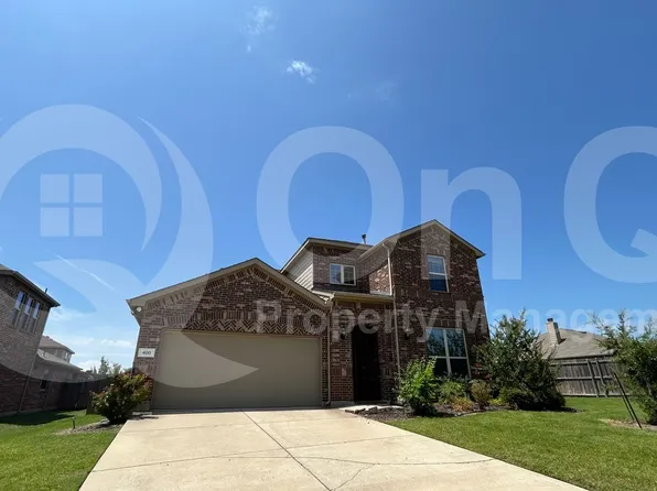 400 Plum Ct, Burleson, TX 76028