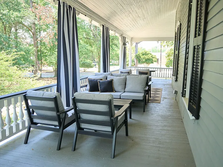 252 Laurens St NW — Photo 11