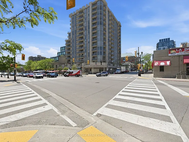 1477 Lakeshore Rd #305 — Photo 2