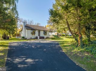 158 Kelly Driver Rd, Clementon, NJ 08021