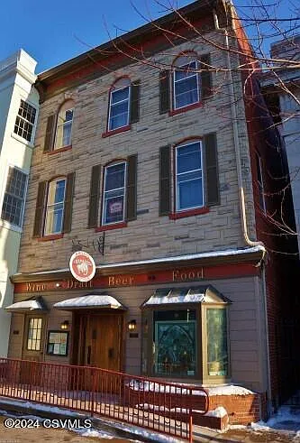 1 bed, 350 sqft, $650 — Photo 2