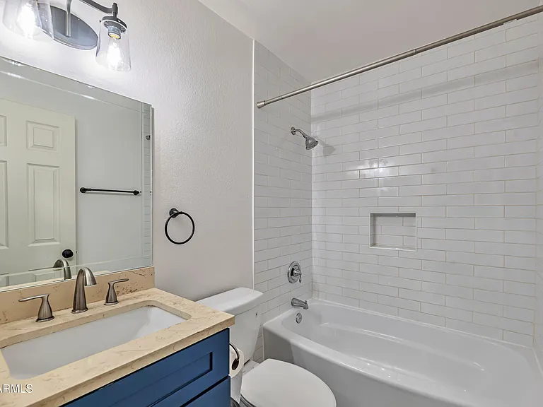 6502 E Grandview Dr — Photo 13