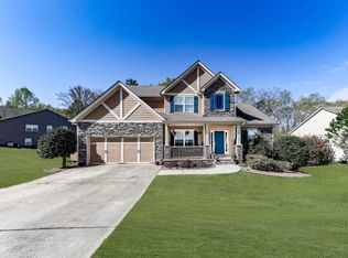 77 Columbus Ct, Dallas, GA 30132