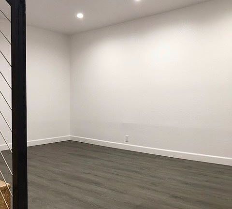 2nd image of 251 W Dryden St APT 10