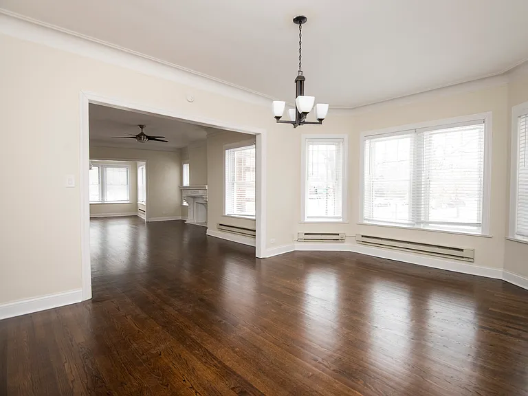 331 Kedzie St #2 — Photo 6