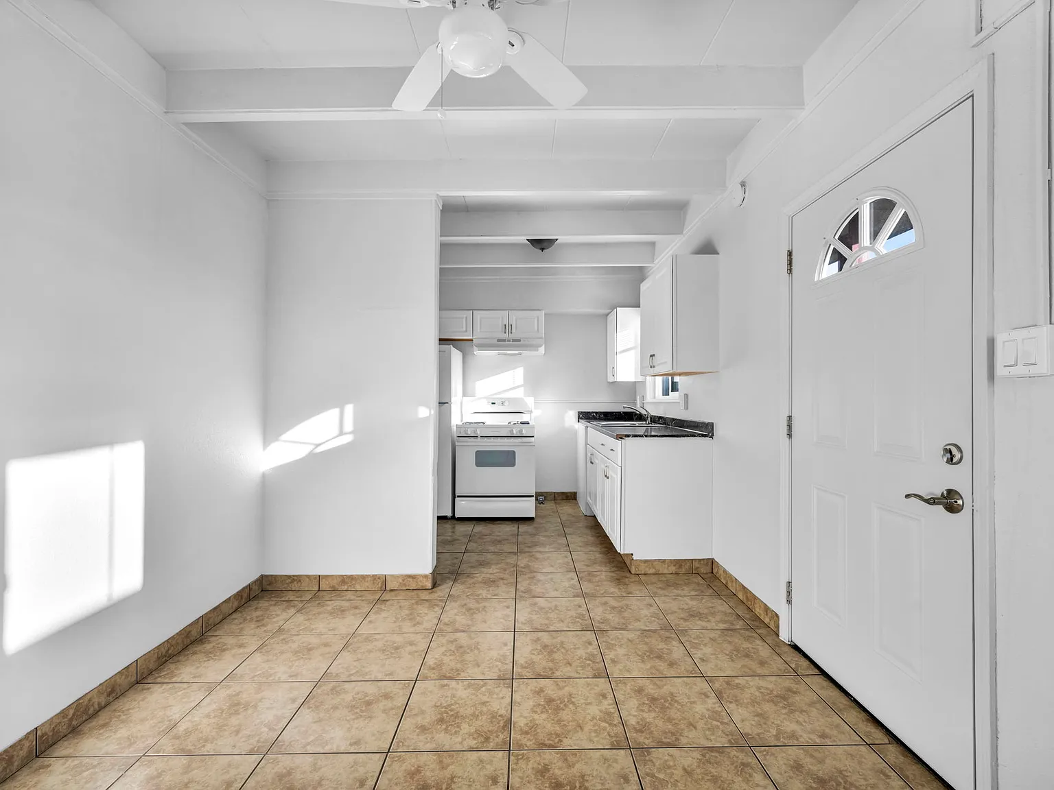 1560 Mill Street — Photo 4