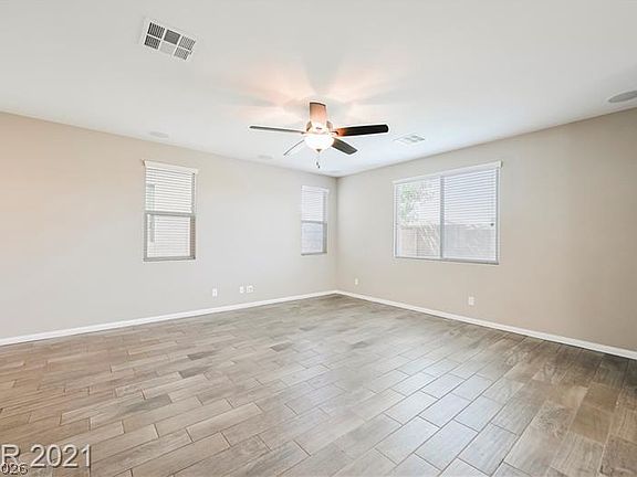 5th image of 9940 Sunriver Meadows Ave