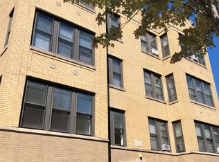 3104 N Haussen Ct APT 3, Chicago, IL 60618