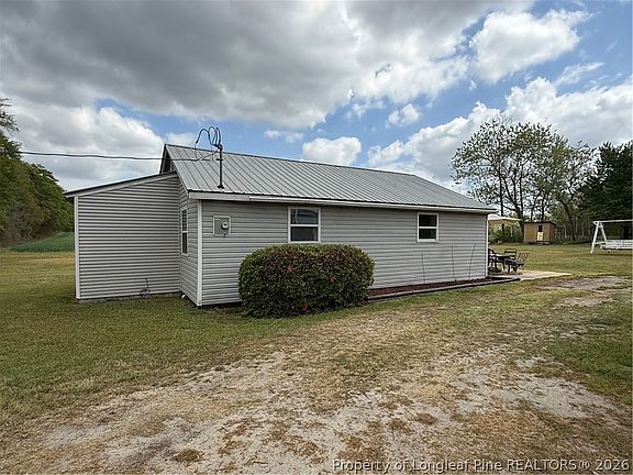 2nd image of 1619 Mount Tabor Rd