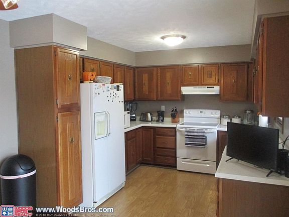 4th image of 3010 Sardius Ct