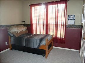 3rd image of 8802 Willow Spur Dr