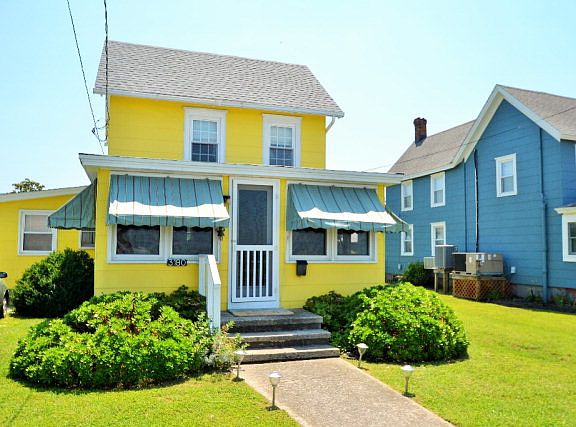 5th image of 3180 Main St