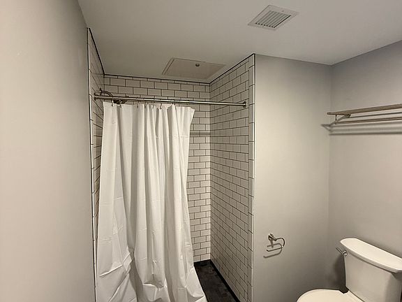 5th image of 26 Symphony Rd #505