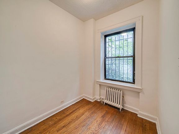 5th image of 145 E 35th St #1RW1