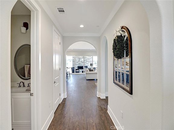 3rd image of 35892 Wildwood Crest Dr