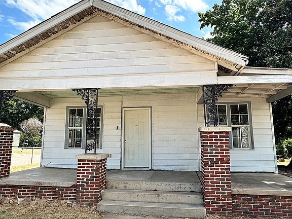 4th image of 333 N Florence Ave