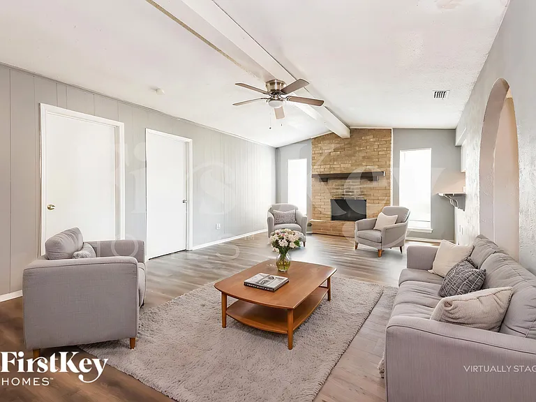 2026 Aspen Ln — Photo 4