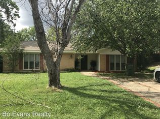 1816 Alderpoint Dr, Montgomery, AL 36106