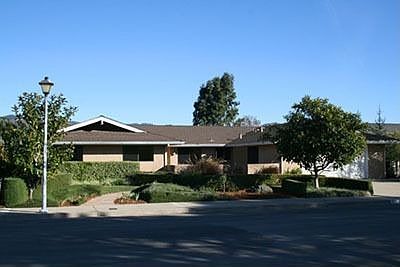 1st image of 635 Skyline Dr