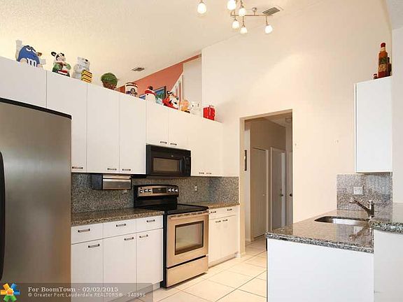 5th image of 15341 NW 6th Ct
