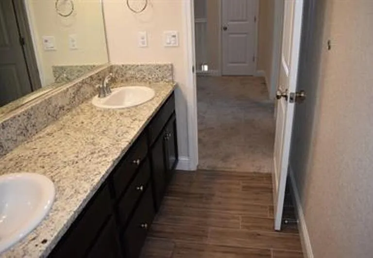 2430 Quesada Dr #2 — Photo 27