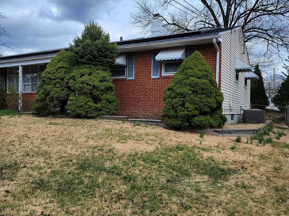 2nd image of 13 Black Pine Dr