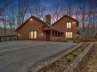 4745 Carvins Cove Rd, Salem, VA 24153