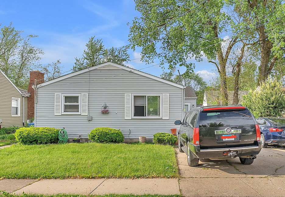 1st image of 2609-2611 Lincoln St #2609