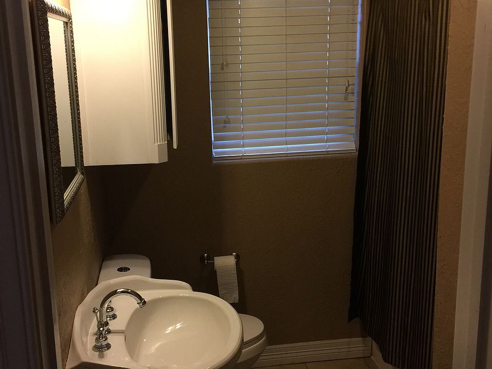 1st image of 2910 W Chicago Ave