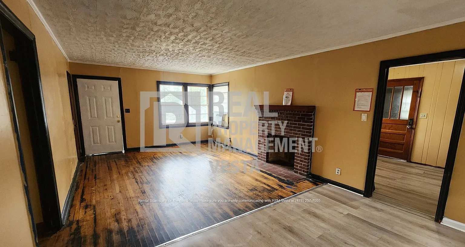 2 bed, 1.0 bath, 1164 sqft, $925 — Photo 2