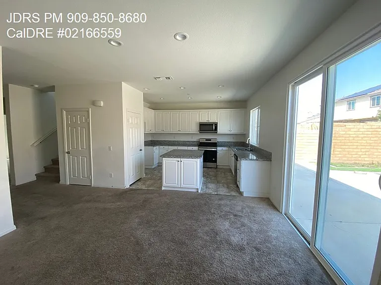 3411 E Orange Blossom Way — Photo 2