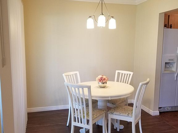 4th image of 1903 Canterbury Ln Unit 19