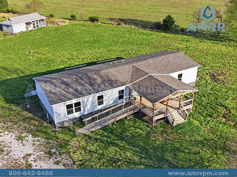 1532 Guthrie Rd — Photo 3