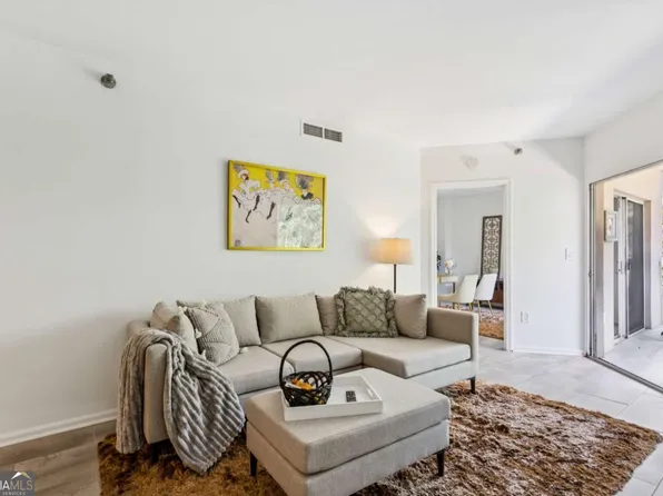 1 Biscayne Dr NW Unit 112, Atlanta, GA 30309