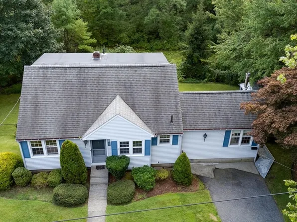 10 Assabet Dr, Northborough, MA 01532