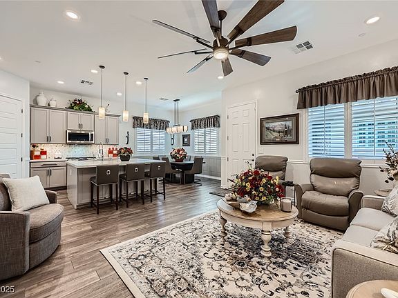 5th image of 750 Agave Falls St