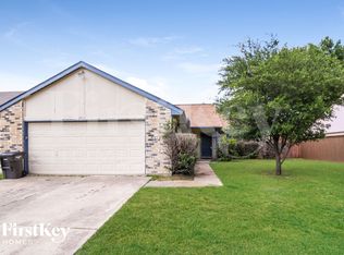 3412 Woodlark Dr, Fort Worth, TX 76123