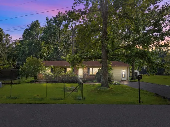 106 Ulcer Hollow Rd, Waverly, TN 37185