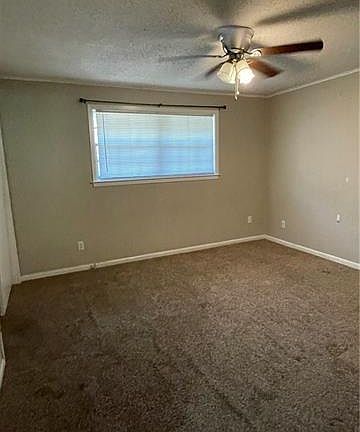 5th image of 644 Castain Dr
