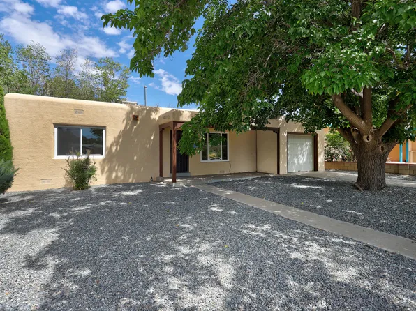 4821 Haines Ave NE, Albuquerque, NM 87110