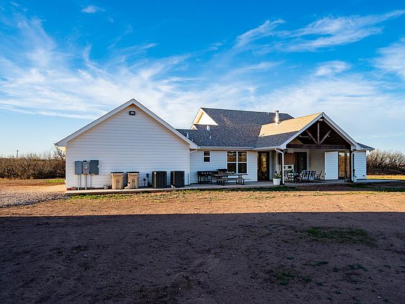 4th image of 475 County Road 321